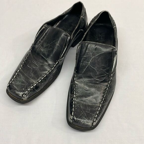 DISTRICT 3 Buckle Movement Distressed men’s shoes- size 12 - Picture 1 of 9